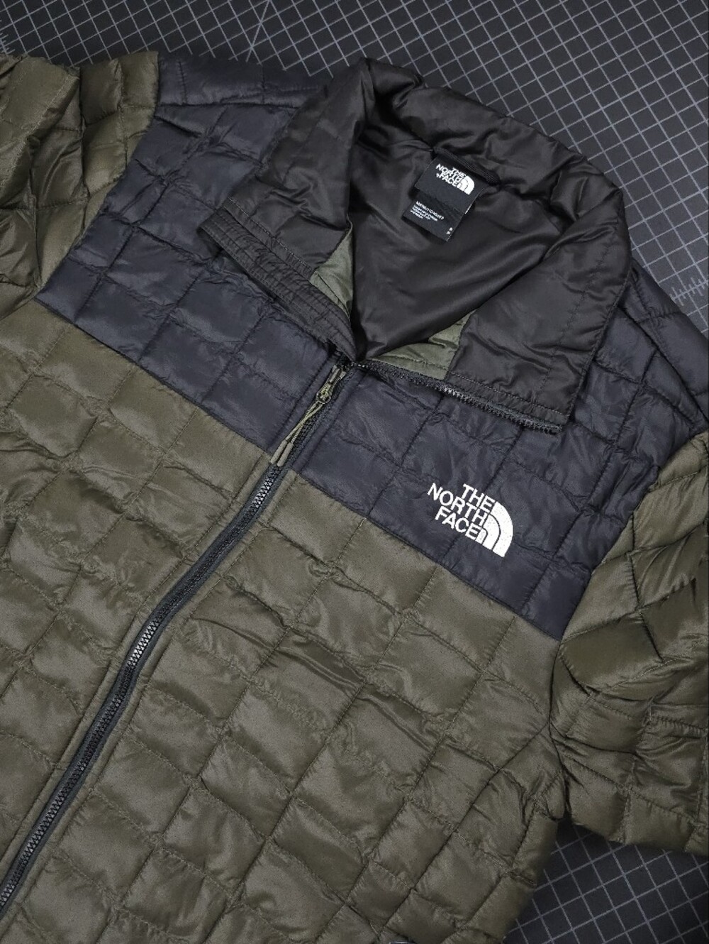 The North Face ThermoBall Eco Insulated Jacket - Picture 5 of 13